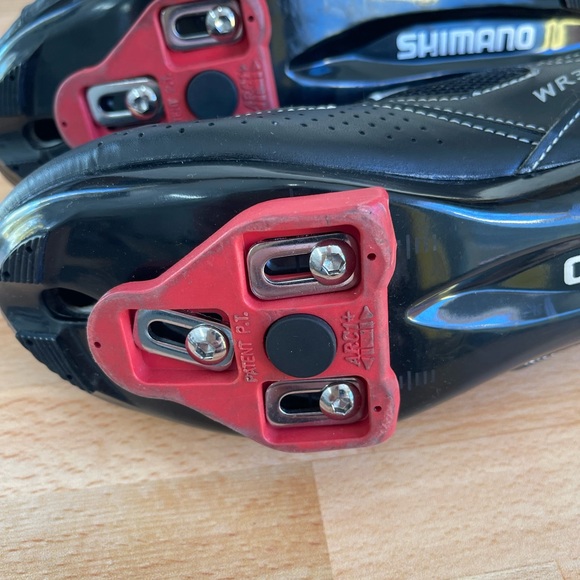 Shimano size 7.2 US /39 EU black cycle shoes. - Picture 4 of 5